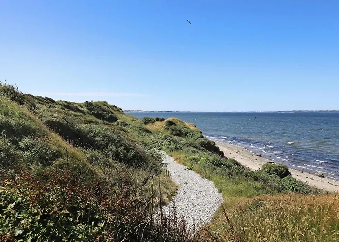 8 Person In Farsø